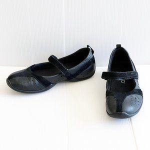 Tsubo Mary Janes Size 38